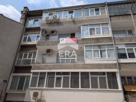 Продава 3-стаен град Шумен Център - [1] 