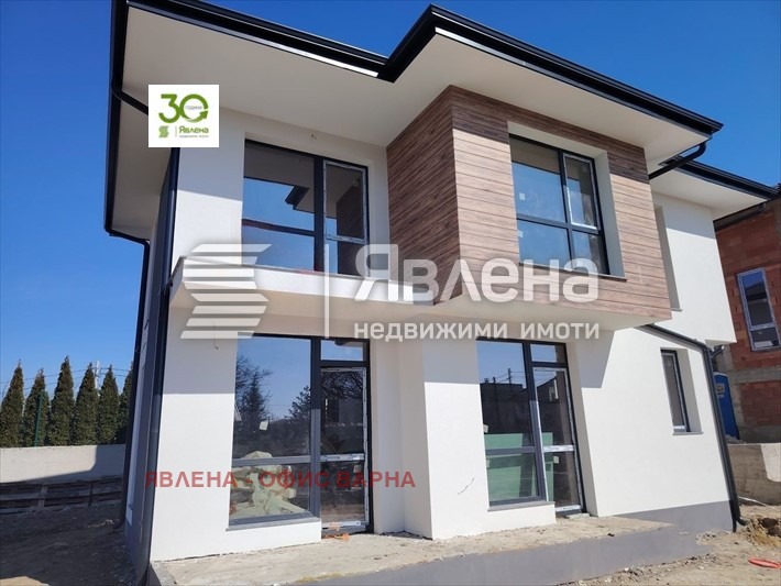 Продава КЪЩА, гр. Варна, м-т Долна Трака, снимка 2 - Къщи - 54417310