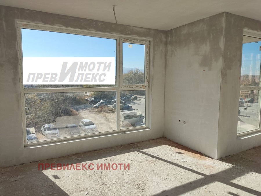 Продава 4-СТАЕН, гр. Пловдив, Въстанически, снимка 2 - Апартаменти - 47929839