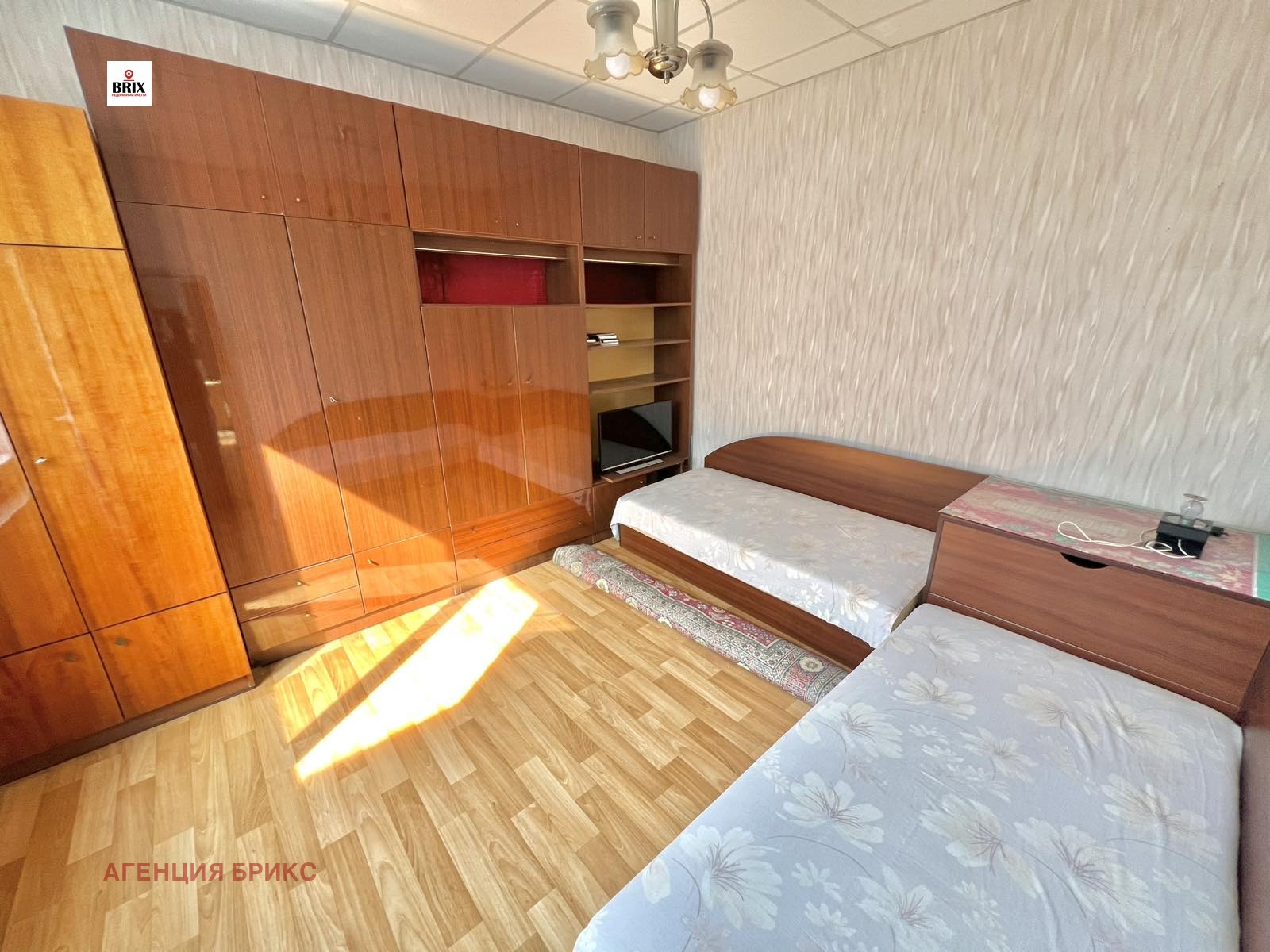 Продава ЕТАЖ ОТ КЪЩА, гр. Русе, Широк център, снимка 8 - Етаж от къща - 53768178