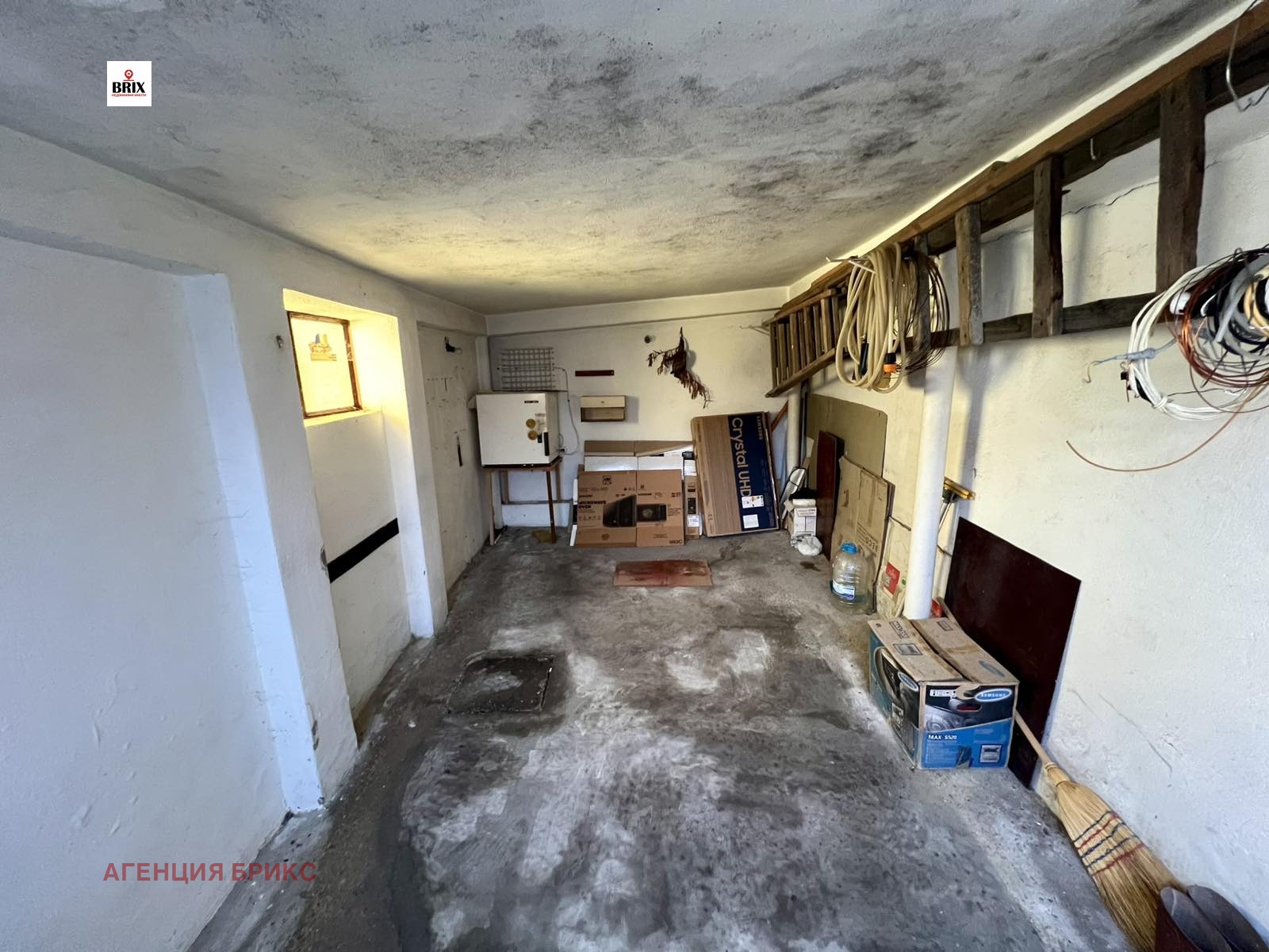 Продава ЕТАЖ ОТ КЪЩА, гр. Русе, Широк център, снимка 13 - Етаж от къща - 53768178