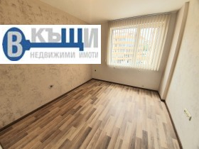 3-стаен град Велико Търново, Акация 9