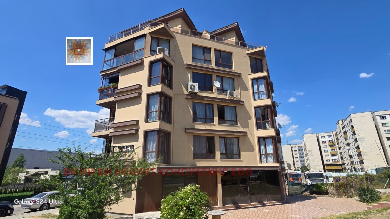 Zu verkaufen  Studio Sofia , Ljulin 4 , 80 qm | 62963746