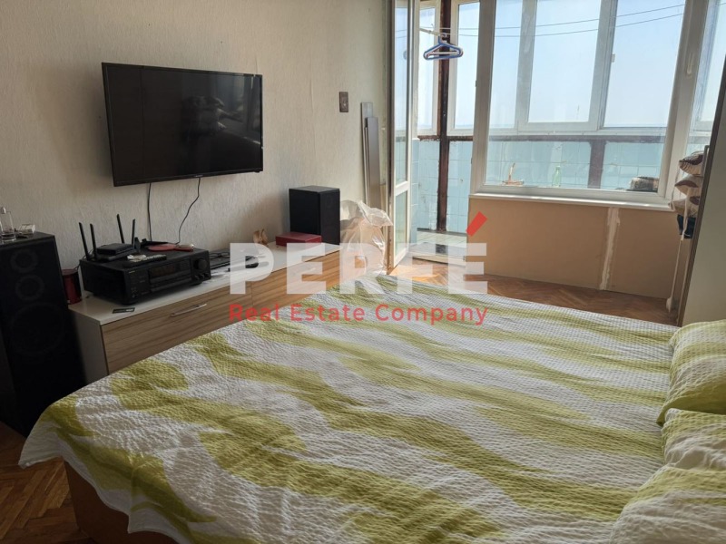 Продава  2-стаен град Бургас , Лазур , 64 кв.м | 38868881 - изображение [3]