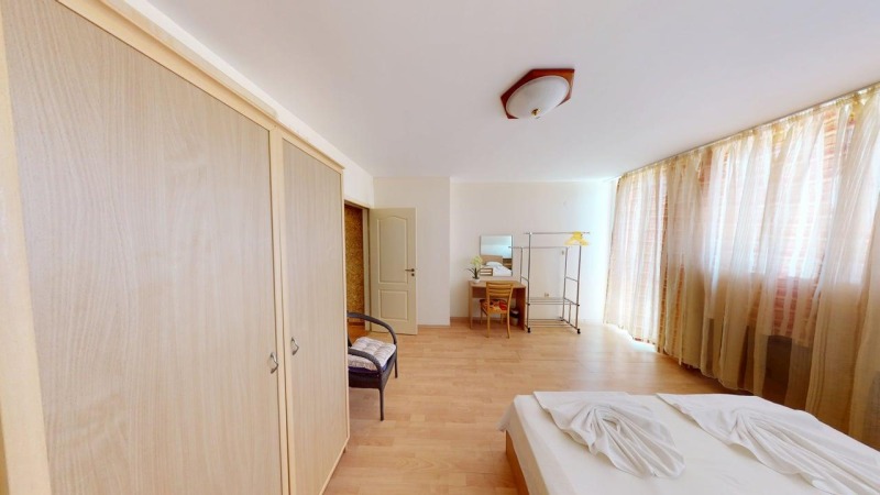 Продава  3-стаен област Бургас , к.к. Слънчев бряг , 116 кв.м | 87598632 - изображение [8]