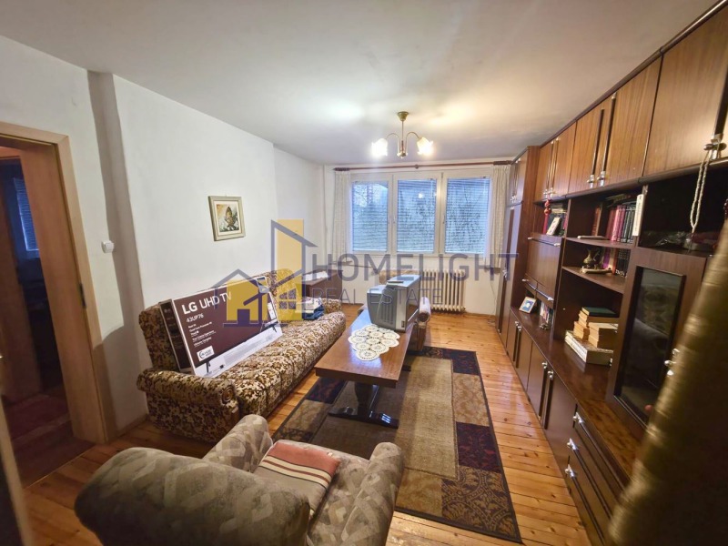 Продава 3-СТАЕН, гр. София, Изток, снимка 2 - Апартаменти - 52811657