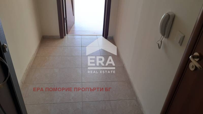 Продава МНОГОСТАЕН, гр. Поморие, област Бургас, снимка 14 - Aпартаменти - 49001057