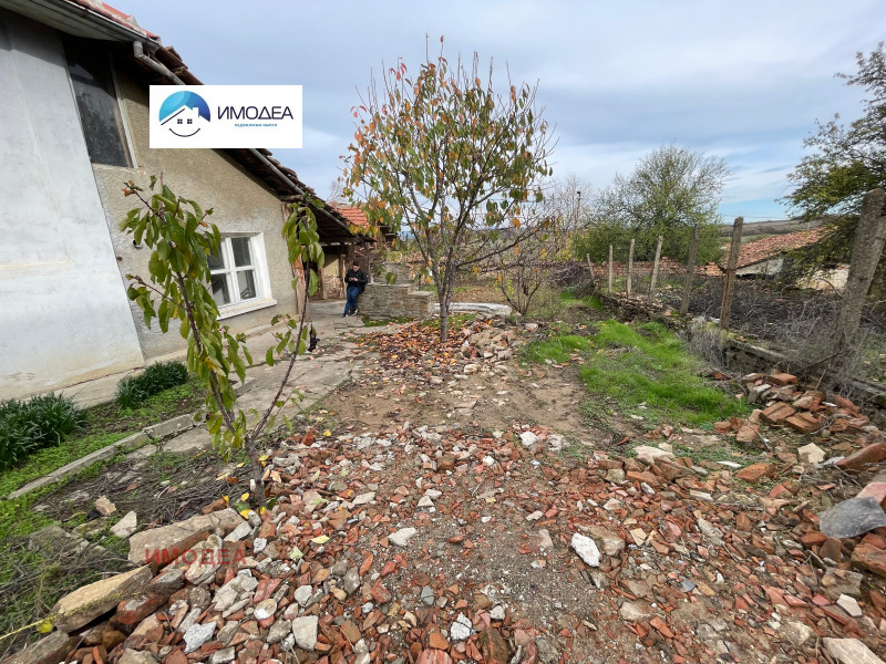 Продава КЪЩА, с. Драгижево, област Велико Търново, снимка 11 - Къщи - 52389447