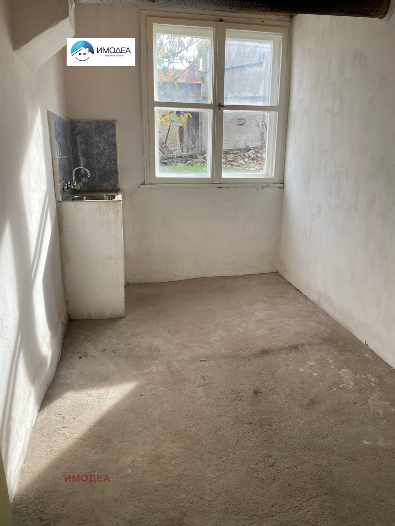 Продава КЪЩА, с. Драгижево, област Велико Търново, снимка 7 - Къщи - 52389447