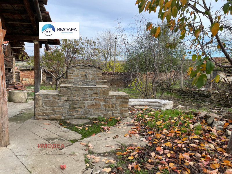 Продава КЪЩА, с. Драгижево, област Велико Търново, снимка 3 - Къщи - 52389447