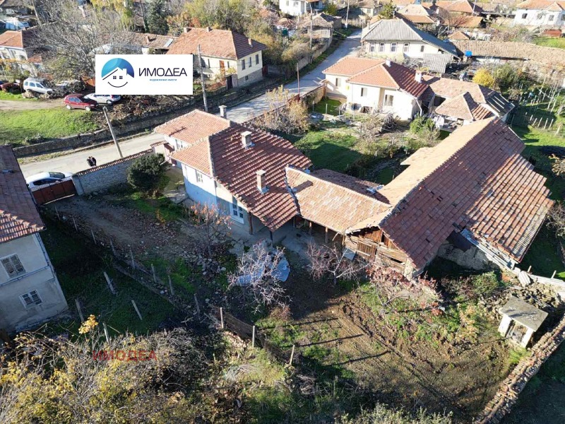 Продава КЪЩА, област Велико Търново, с. Драгижево • 90000 лв. / 46016.27 € • 12637112 1