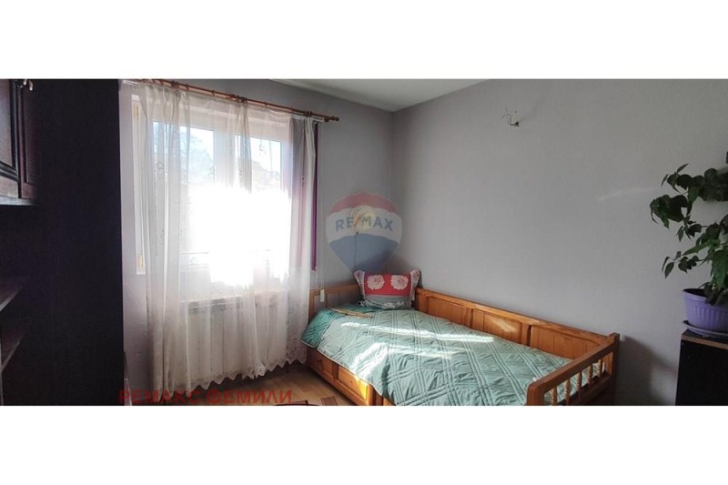 Продава КЪЩА, с. Кичево, област Варна, снимка 9 - Къщи - 52398076