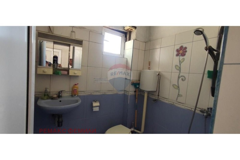 Продава КЪЩА, с. Кичево, област Варна, снимка 8 - Къщи - 52398076