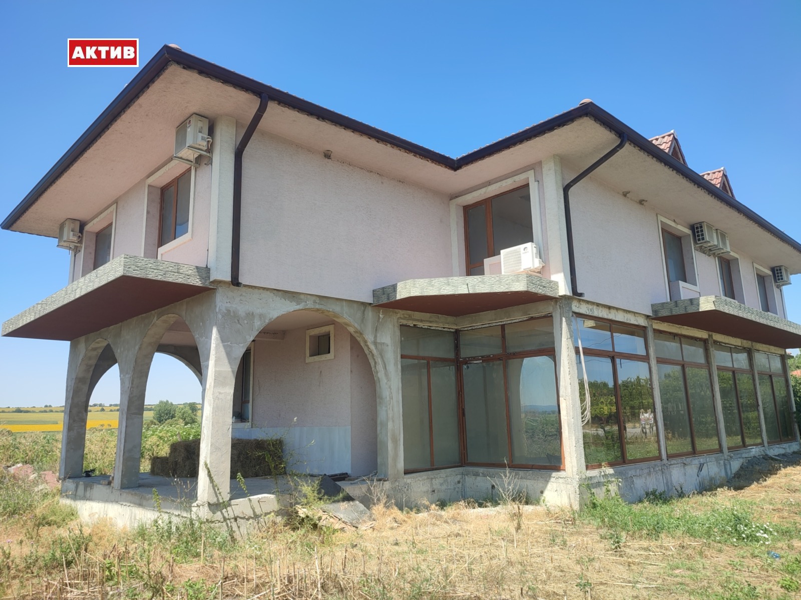 Продава ХОТЕЛ, гр. Търговище, Боровец, снимка 2 - Хотели - 46595247