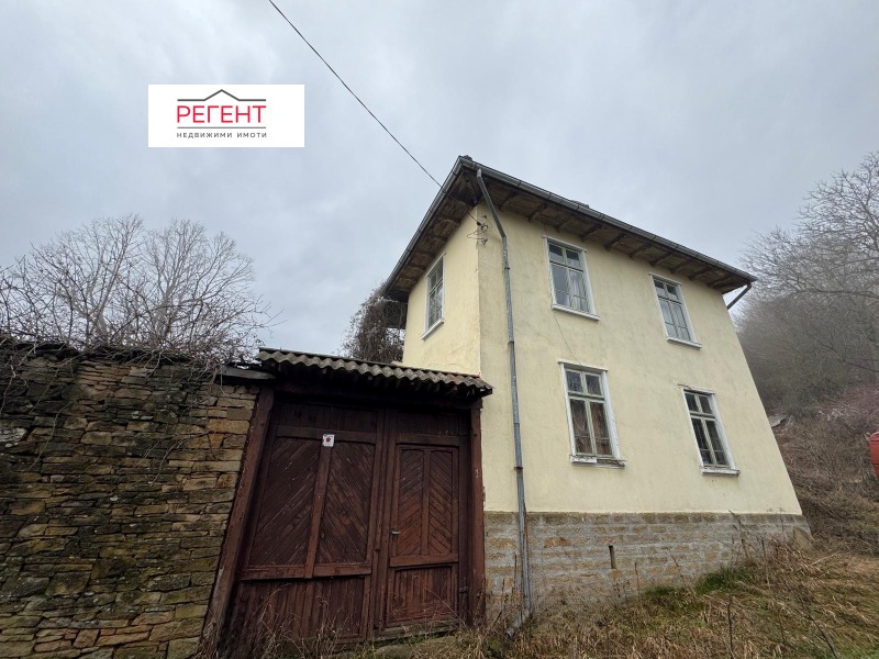 Продава КЪЩА в област Габрово, с. Колишовци - 170 кв.м / 20 000 € » 39 116.60 лв., РЕГЕНТ