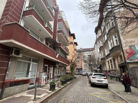 МНОГОСТАЕН, 234 m2