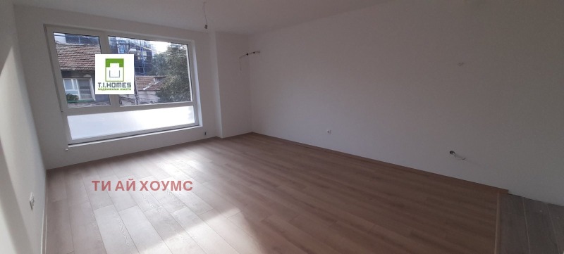 In vendita  2 camere da letto Sofia , Nadegda 1 , 96 mq | 73581597