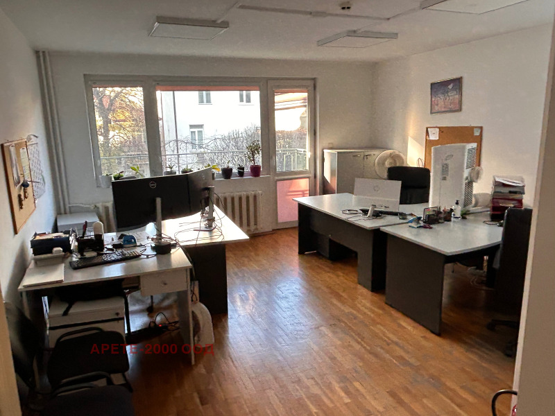 Продава МНОГОСТАЕН, гр. София, Център, снимка 12 - Апартаменти - 52813928