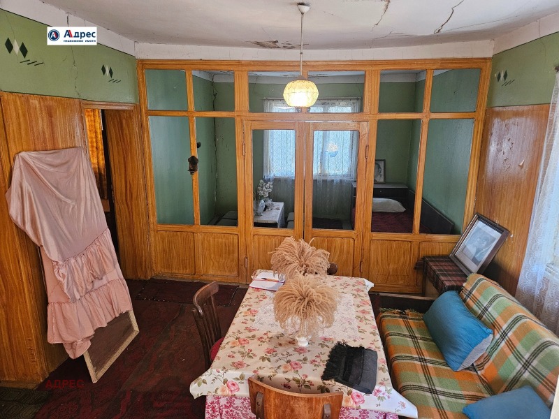 Продава КЪЩА, с. Кутово, област Видин, снимка 5 - Къщи - 53290930