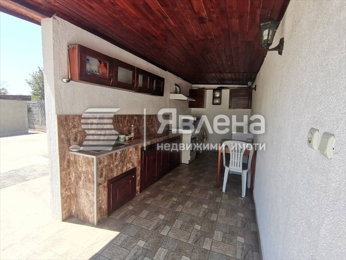 Продава КЪЩА, гр. Брезово, област Пловдив, снимка 2 - Къщи - 53979842