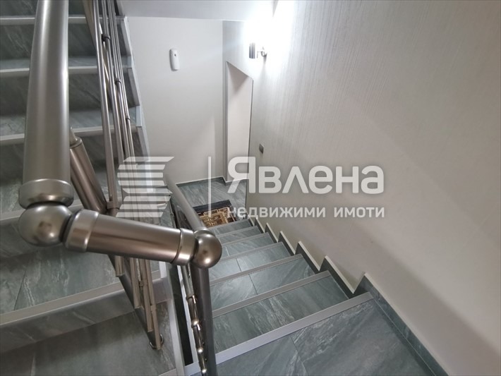 Продава КЪЩА, гр. Брезово, област Пловдив, снимка 8 - Къщи - 53979842