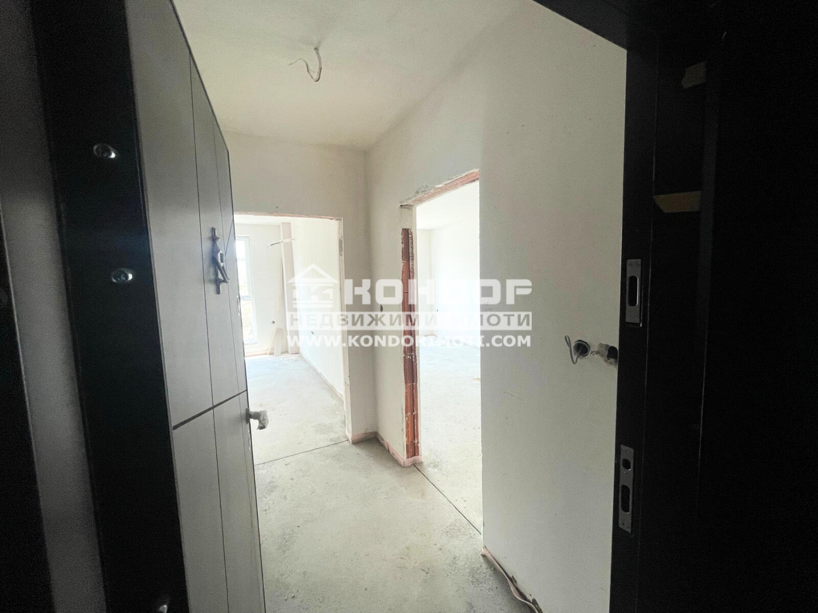 Продава 2-СТАЕН, гр. Пловдив, Коматево, снимка 4 - Апартаменти - 52060173