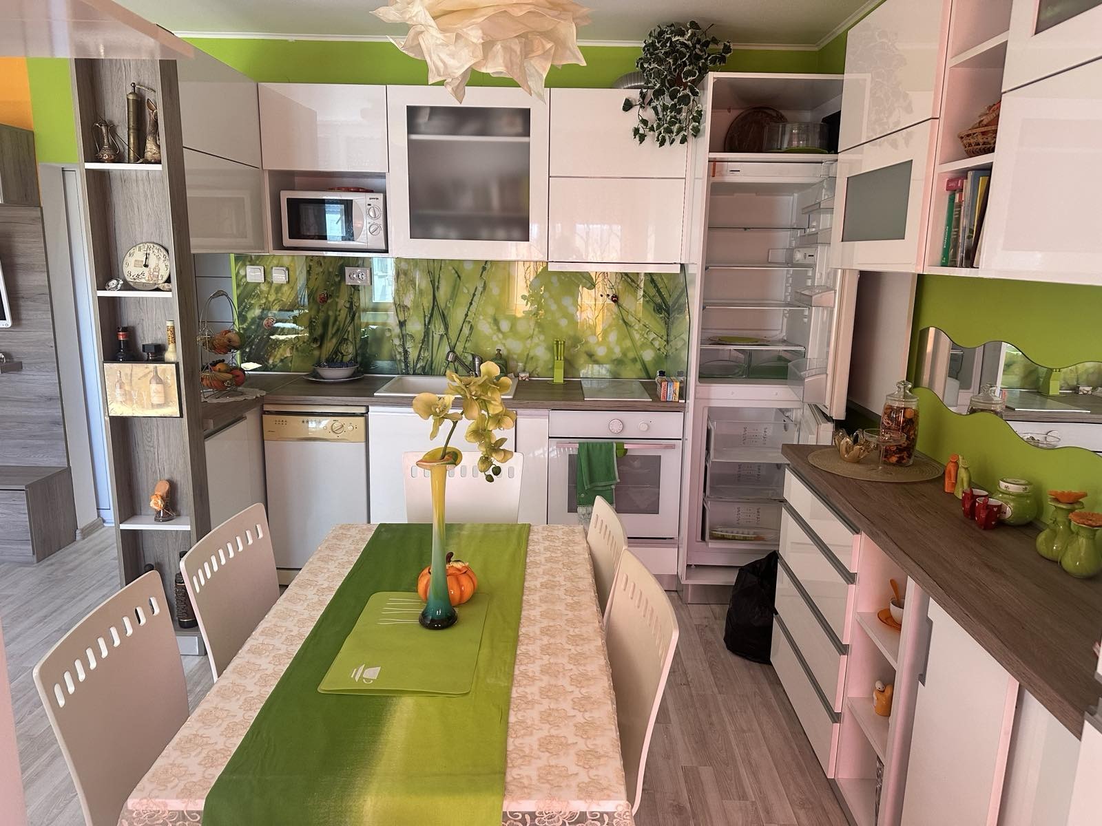 Продава 2-СТАЕН, гр. Кърджали, Център, снимка 6 - Апартаменти - 56017399
