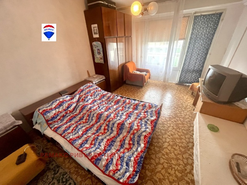 Продава 3-СТАЕН в град Русе, Дружба 3 - 105 кв.м / 92 900 € » 181 696.61 лв., РЕМАКС РИВЪР ЕСТЕЙТ