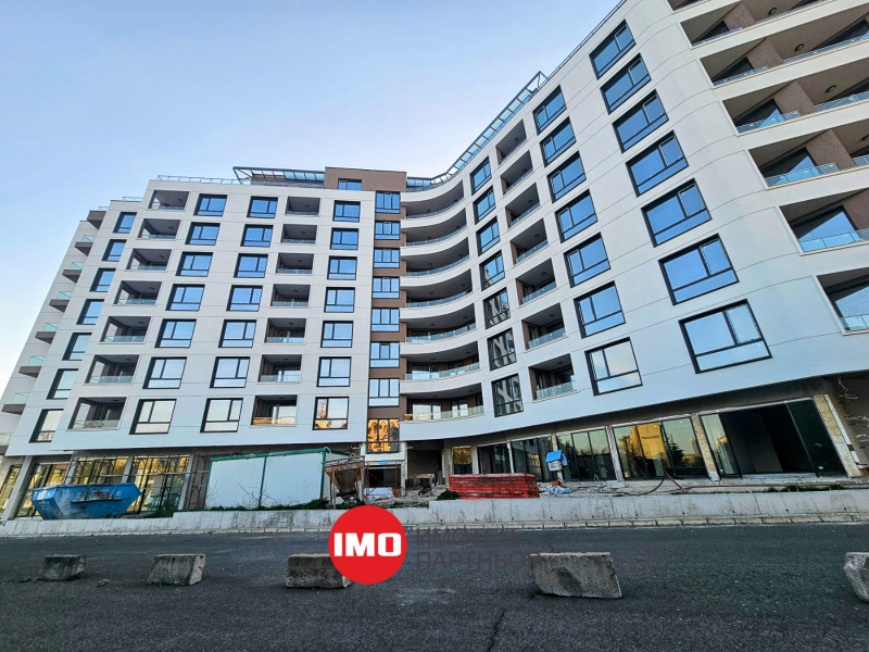 Продается  1 спальня Бургас , Славейков , 69 кв.м | 38823111