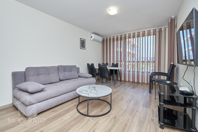 Na sprzedaż  1 sypialnia Burgas , Sarafowo , 67 mkw | 66967426