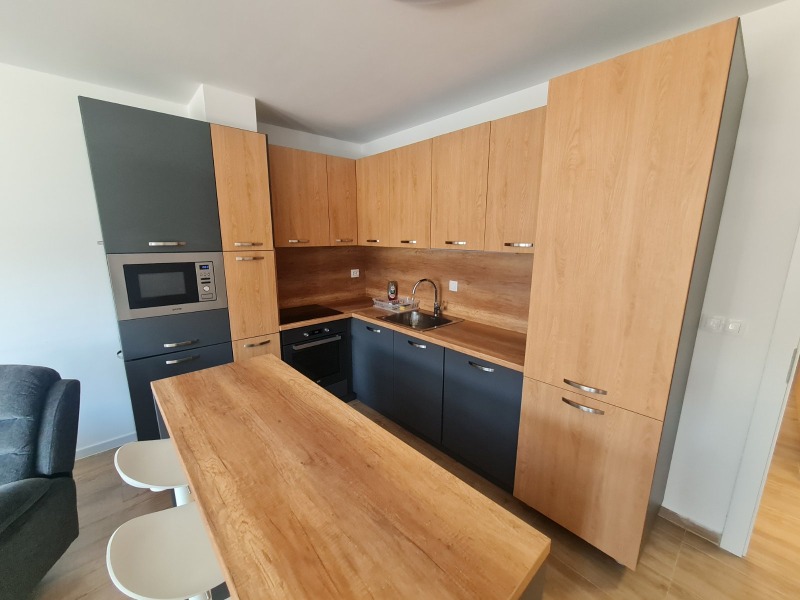 Na prodej  2 ložnice Sofia , Borovo , 115 m2 | 91126091 - obraz [2]