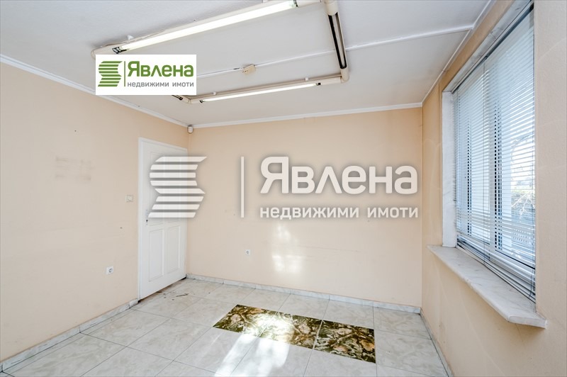 Продава МНОГОСТАЕН, гр. София, Изток, снимка 3 - Aпартаменти - 49171386