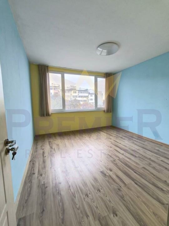 Продава МНОГОСТАЕН, гр. Бургас, област Бургас, снимка 8 - Апартаменти - 53022884