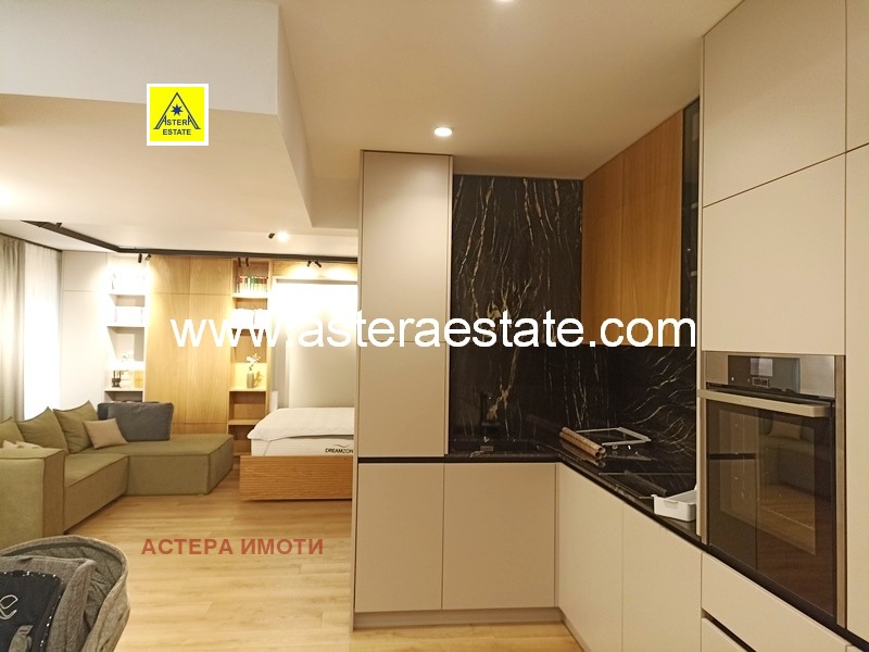 Продава КЪЩА, с. Рилци, област Благоевград, снимка 2 - Къщи - 52170096