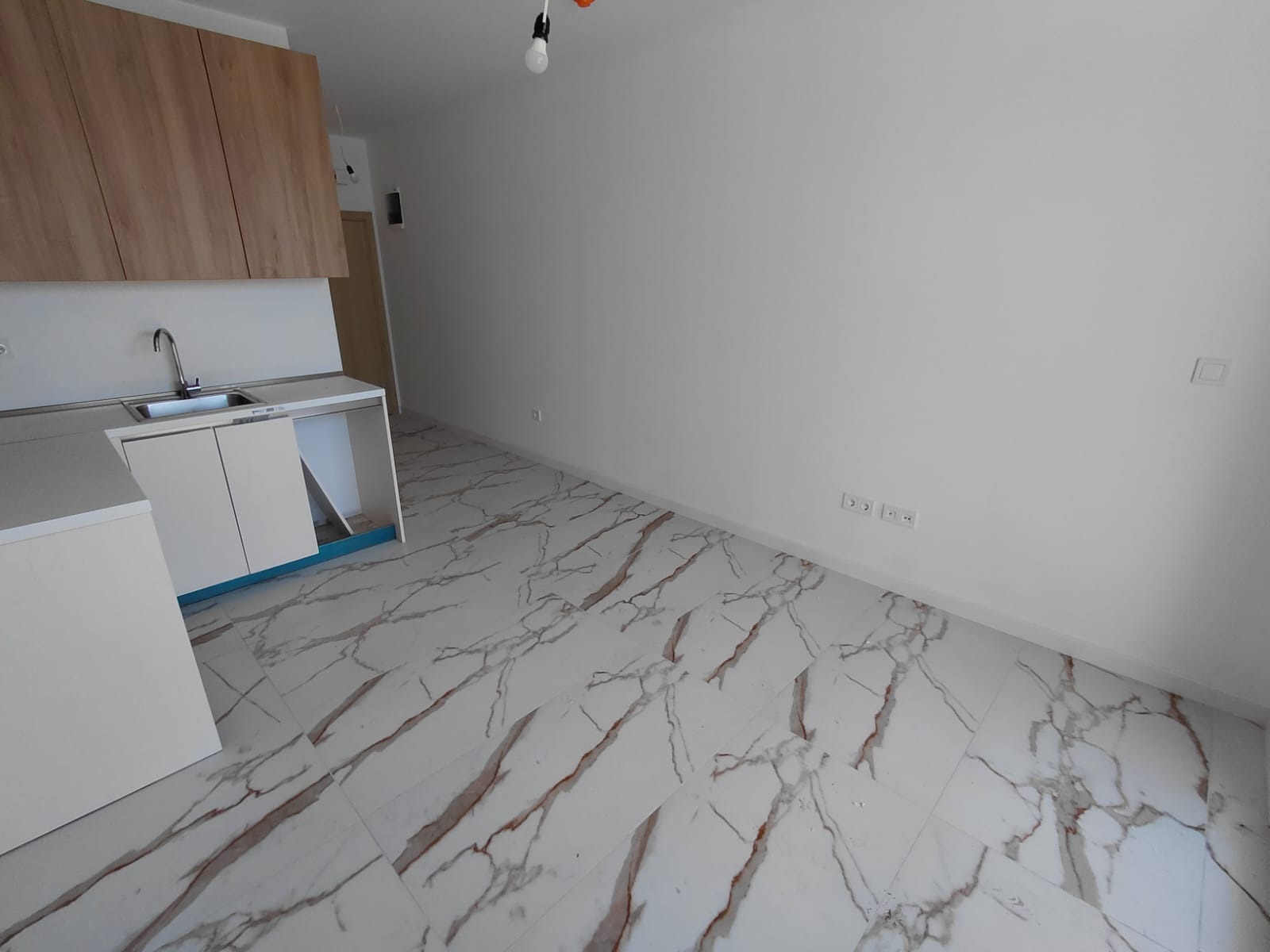 Продава 1-СТАЕН, гр. Ахелой, област Бургас, снимка 2 - Апартаменти - 55144328