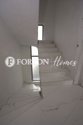 Продава КЪЩА, град София, с. Бистрица • 520000 € • 79752879 — Holmes.bg