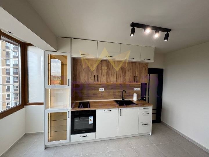En venta  1 dormitorio Sofia , Tsentar , 68 metros cuadrados | 60621931