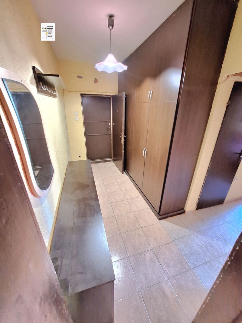 De vânzare  1 dormitor Dobrici , Balic , 71 mp | 56096000 - imagine [4]