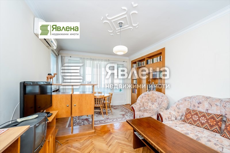 Продава  3-стаен град София , Докторски паметник , 105 кв.м | 92294630