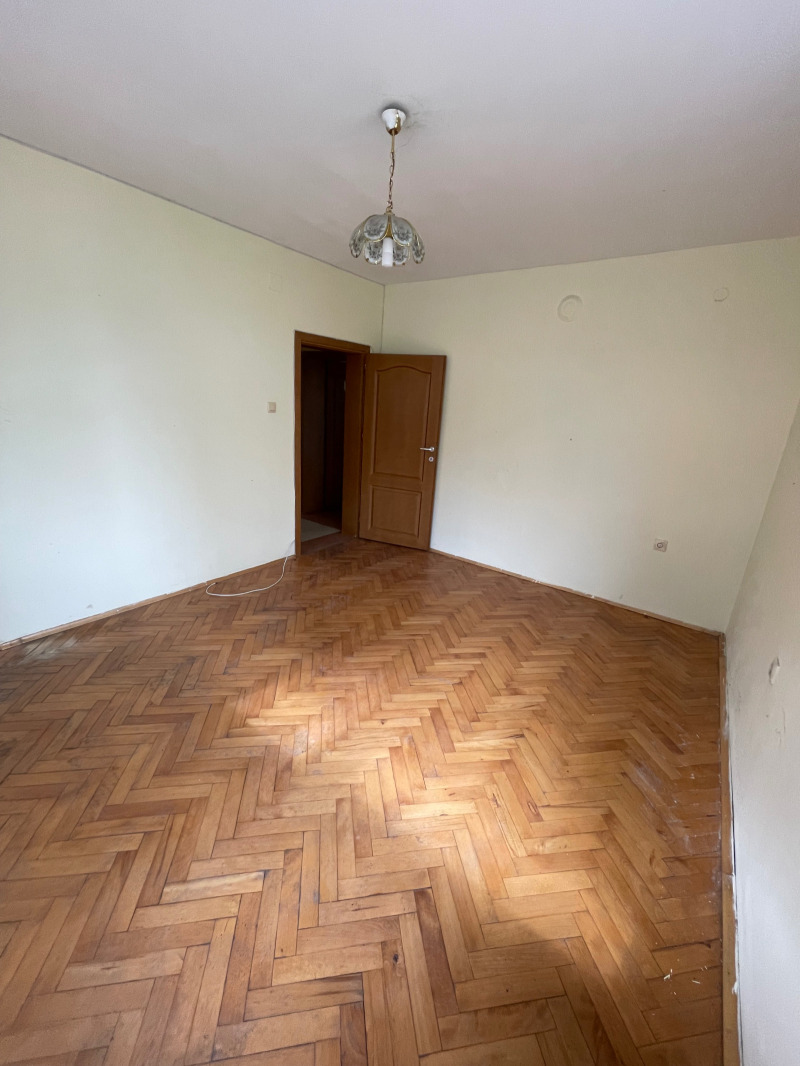 In vendita  2 camere da letto Stara Zagora , Tsentar , 100 mq | 30924526 - Immagine [5]