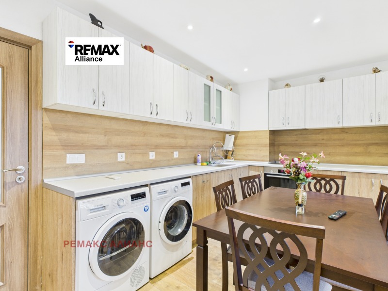 Продава 3-СТАЕН, гр. Пирдоп, област София област, снимка 3 - Апартаменти - 52547677