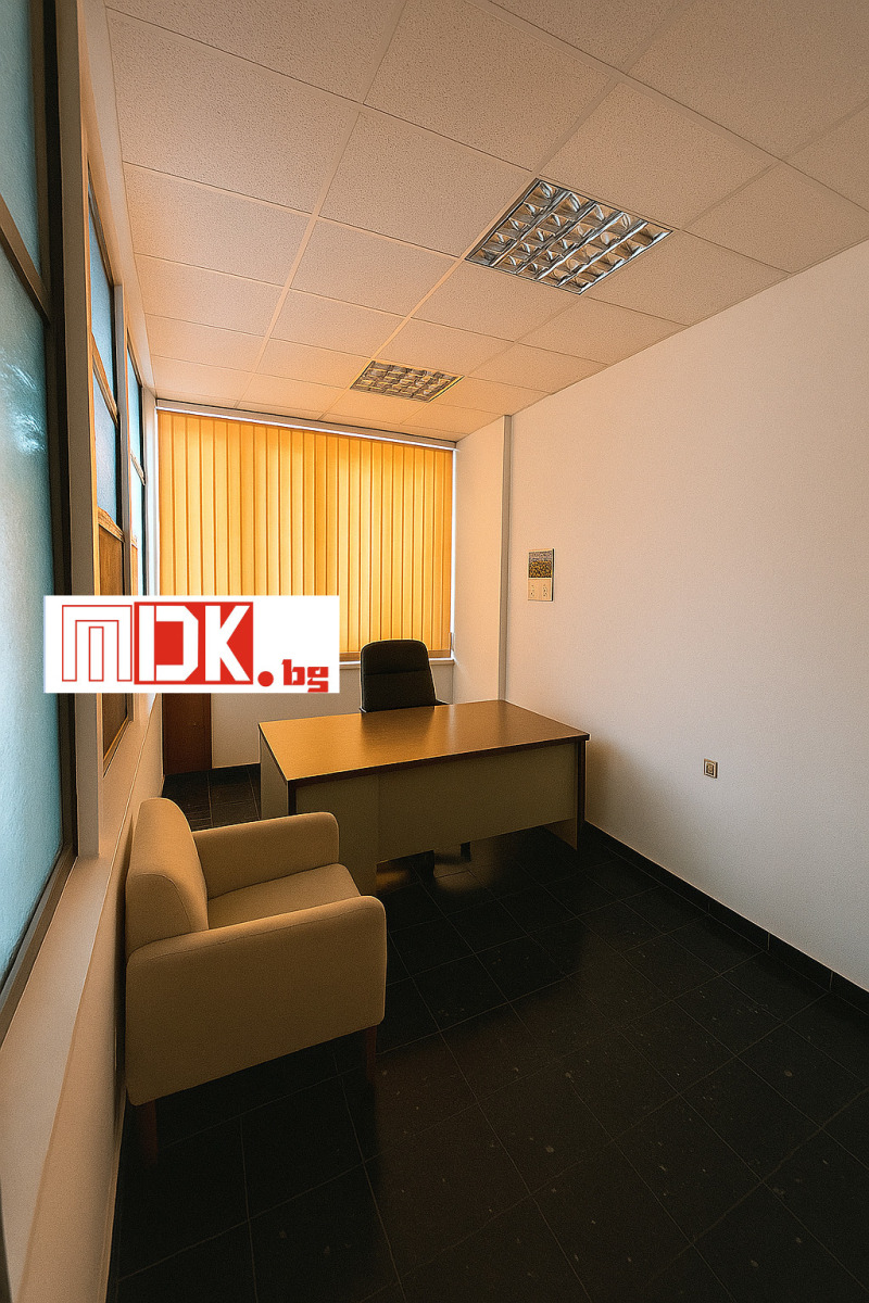 En venta  Oficina Plovdiv , Tsentar , 103 metros cuadrados | 99775417 - imagen [5]