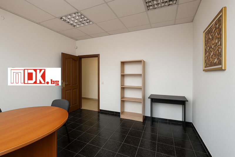 En venta  Oficina Plovdiv , Tsentar , 103 metros cuadrados | 99775417 - imagen [2]