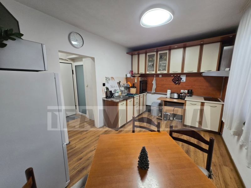 Продава ЕТАЖ ОТ КЪЩА, гр. София, Модерно предградие, снимка 6 - Етаж от къща - 52983897