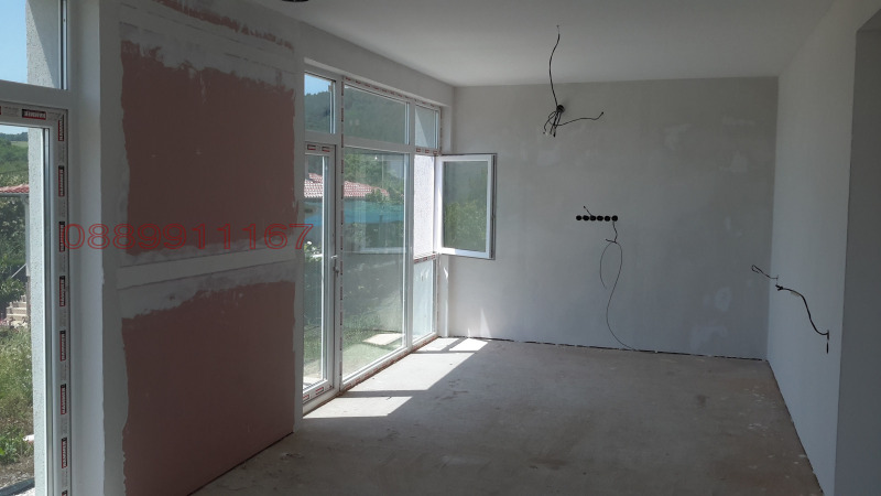 Продава КЪЩА, с. Борилово, област Стара Загора, снимка 2 - Къщи - 52780574