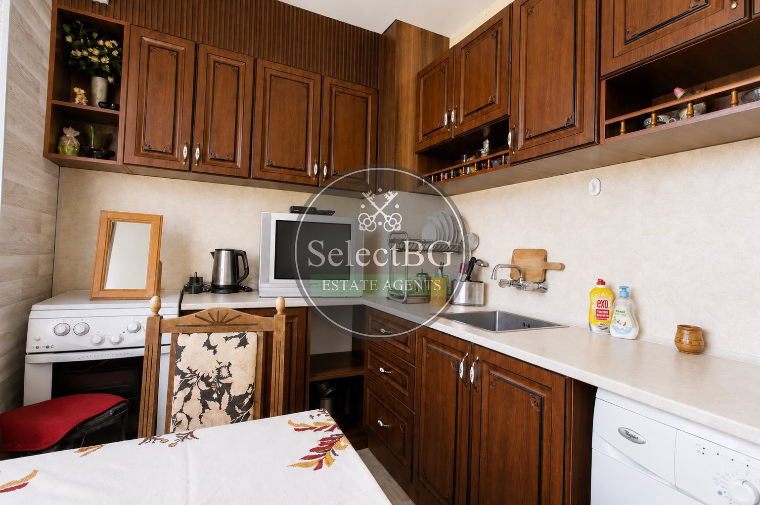 Продава 3-СТАЕН, гр. Велико Търново, Бузлуджа, снимка 4 - Апартаменти - 54940707