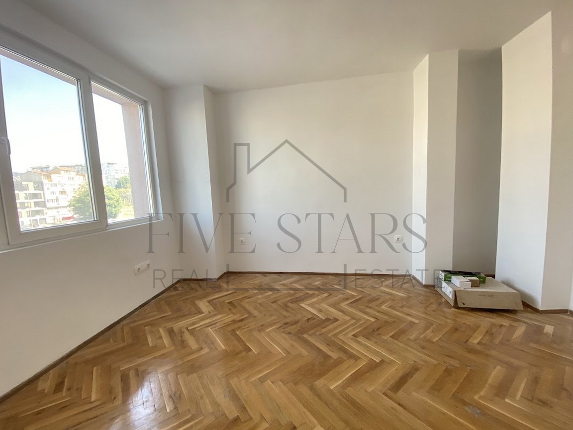 Продава 4-СТАЕН, гр. Варна, Лятно кино Тракия, снимка 16 - Апартаменти - 55777767