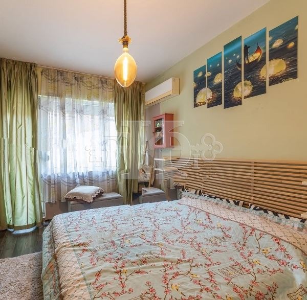 На продаж  3 кімнатна Варна , Бриз , 100 кв.м | 36901900 - зображення [2]