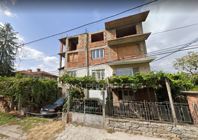 Eladó  3+ hálószoba Plovdiv , Proslav , 136 négyzetméter | 67177696