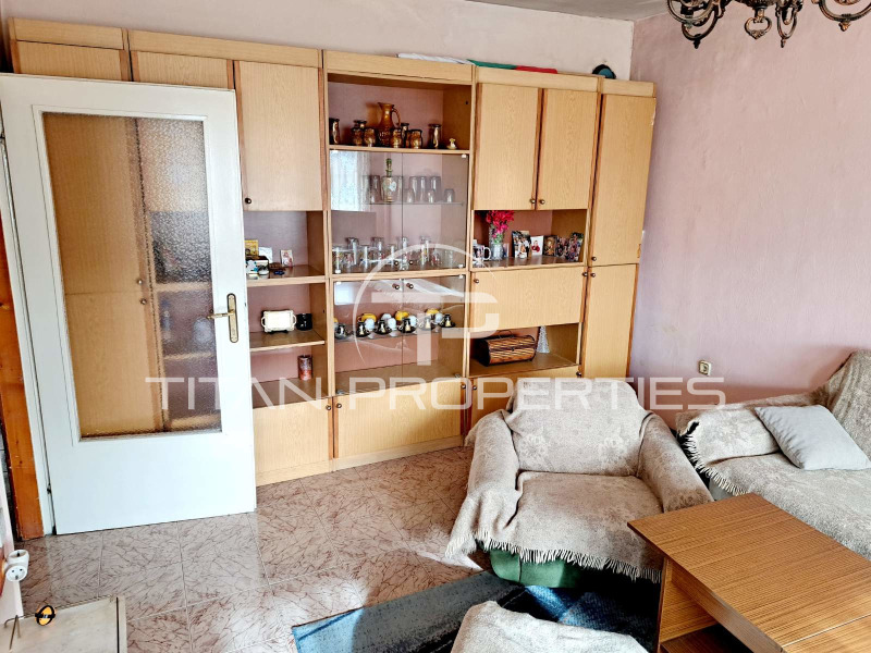 In vendita  3+ camere da letto Plovdiv , Tsentar , 143 mq | 43790903 - Immagine [3]